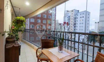 Apartamento à venda, 101m², 04 dormitórios, 02 suítes e 02 vagas no bairro Vila  Mariana