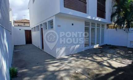 Sobrado para locação no bairro Planalto Paulista de 3 dormitórios e 2 vagas