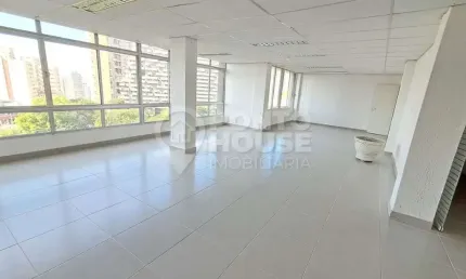 Sala Comercial para locação próximo do Metro Paraiso 3 salas 295m²,a.u ,elevador