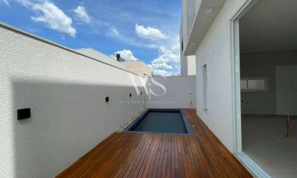 Casa com 4 quartos à venda na Avenida das Torres, 200, FAG, Cascavel por R$ 1.800.000