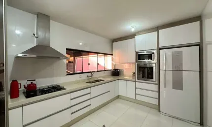 Casa com 3 quartos à venda na Rua Riachuelo, 2881, Country, Cascavel por R$ 1.900.000