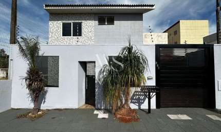 Casa com 3 quartos à venda na Ivo Chiesa, 361, Brazmadeira, Cascavel por R$ 798.000