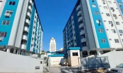 Apartamento 2 Dormitórios | 60m² | 1 Vaga | Condomínio com Piscina e Portaria