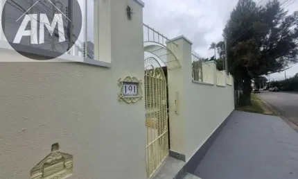 Casa para Locação  Apenas 100 metros da Av. Lucas Nogueira Garcez