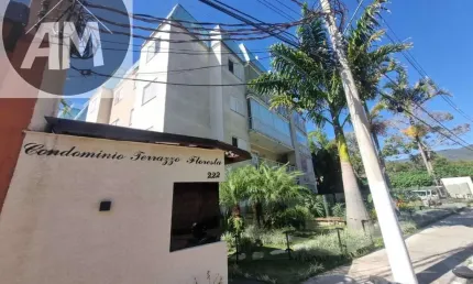 ALUGA E VENDE  TRIPLEX SEMIMOBILIADO NO BAIRRO JARDIM FLORESTA COM VISTA PANORÂMICA