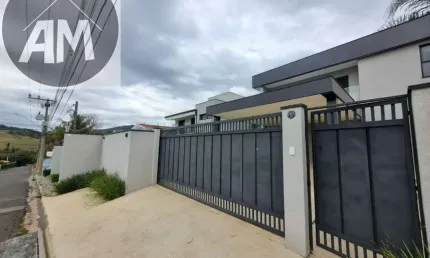 Excelente casa para venda ou locação na vila giglio ? alto padrão, 03 suítes, piscina, energia solar
