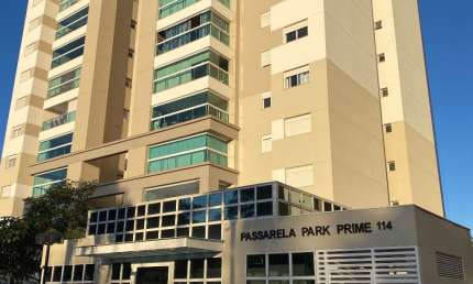 Apartamento duplex ao padrão ao lado do Shopping CG