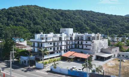 Cobertura duplex em Caiobá com 2 quartos (1 suíte) à venda