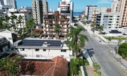 Terreno à venda na Avenida Alvorada, Caiobá, Matinhos