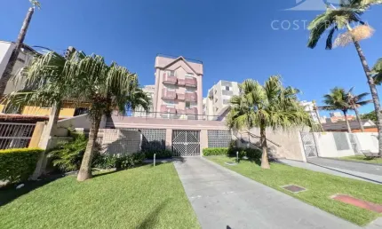 Apartamento de 1 dormitório em Caiobá, prédio com piscina
