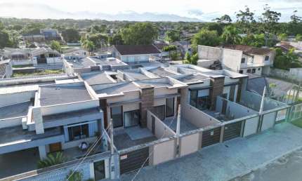 Casa com 3 quartos à venda na Avenida Sete De Setembro, 2073, Balneário Marajó, Matinhos