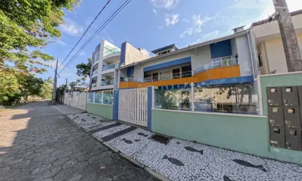 Casa com 2 quartos à venda na Rua Modesto Mendes, 65, Caiobá, Matinhos
