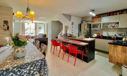 Casa com 3 quartos à venda no Igara, Canoas 