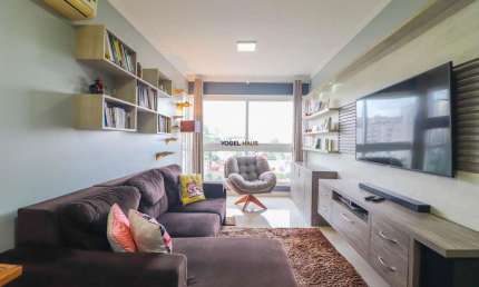 Apartamento com 03 dormitórios sendo 01 suíte | Centro - Canoas.