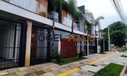 Casa com 3 quartos à venda no Centro, Esteio 