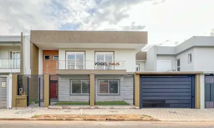Casa com 3 quartos à venda no Mont Serrat, Canoas 
