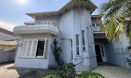 Casa Sobrado de alto Padrão no Bairro Jardim do Lago
