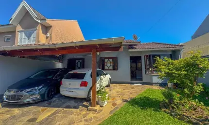 Casa Térrea 03 Dormitórios em Canoas | Bairro Moinhos de Vento