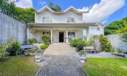 Casa - Sobrado para venda  no Bairro Marechal Rondon em Canoas