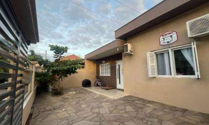 Casa com 2 quartos à venda no Igara, Canoas 