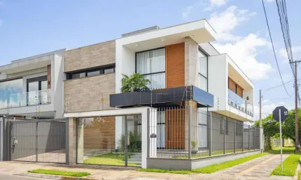 Casa imponente mobiliado, 3 dormitórios, 1 suíte de 34 m2, bairro Mont' Serrat - Canoas