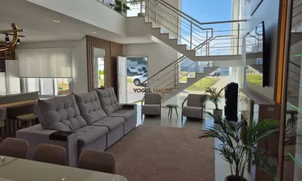 Casa em condomínio fechado reservas do lago, em nova santa rita.
