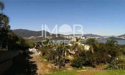 Terreno em condomínio fechado à venda na Rodovia Haroldo Soares Glavan, 910, Cacupé, Florianópolis por R$ 1.650.000