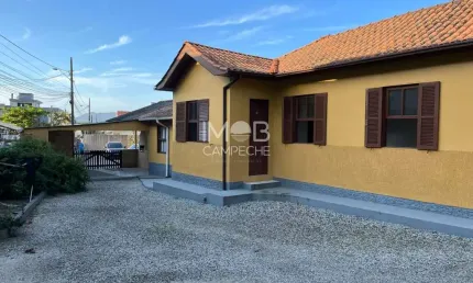 Casa com 2 quartos à venda na Rodovia Baldicero Filomeno, 1552, Ribeirão da Ilha, Florianópolis por R$ 1.200.000