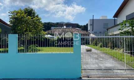 Casa com 3 quartos à venda na Rua Sabino Anísio da Silveira, 865, Campeche, Florianópolis por R$ 1.950.000