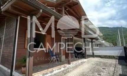 Casa com 2 quartos à venda na Ana Antonia Martins, 1, Ribeirão da Ilha, Florianópolis por R$ 650.000