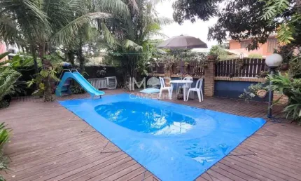 Casa com 3 quartos à venda na Rua Isaltina de Assunção Farias, 473, Rio Tavares, Florianópolis por R$ 2.120.000