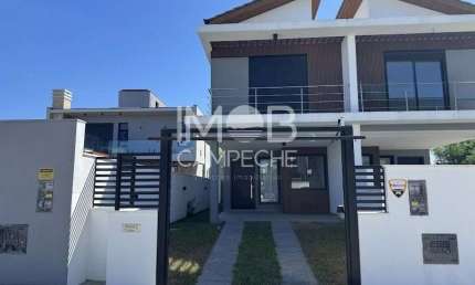 Casa com 3 quartos à venda na Jardim 700 S, 88, Campeche, Florianópolis por R$ 2.300.000