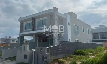 Casa com 3 quartos à venda na Jardim Campeche Sul, 1, Campeche, Florianópolis por R$ 1.485.000