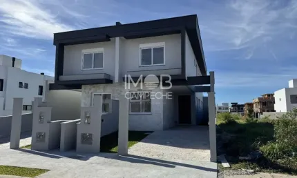 Casa com 4 quartos à venda na jardim 600 s, 31, campeche, florianópolis por r$ 1.590.000