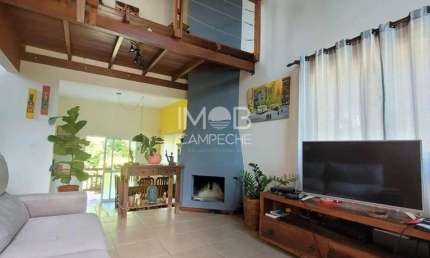Casa com 3 quartos à venda na Rua Reverendo Gelson dos Santos Castro, 752, Rio Tavares, Florianópolis por R$ 1.980.000
