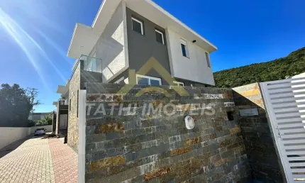 Casa para Venda em Florianópolis, Santo Antônio de Lisboa, 3 dormitórios, 3 suítes, 3 banheiros, 1 vaga