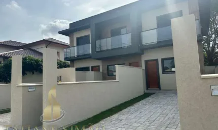 Casa para Venda em Florianópolis, São João do Rio Vermelho, 2 dormitórios, 2 suítes, 1 banheiro, 2 vagas