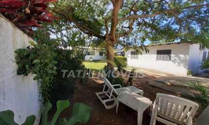 Casa para Venda em Florianópolis, São João do Rio Vermelho, 5 dormitórios, 3 banheiros, 1 vaga