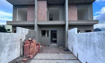 Casa para Venda em Florianópolis, São João do Rio Vermelho, 2 dormitórios, 1 suíte, 3 banheiros, 1 vaga