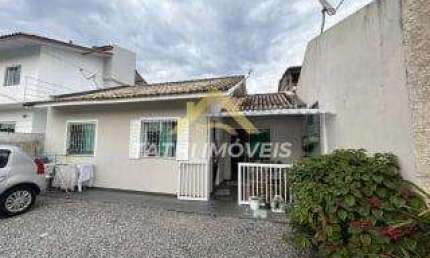 Casa para Venda em Florianópolis, São João do Rio Vermelho, 3 dormitórios, 2 banheiros, 3 vagas