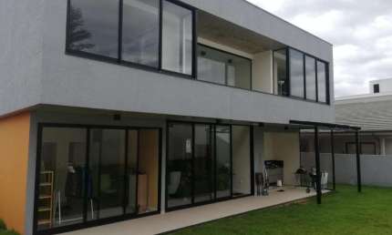 Casa para Venda em Florianópolis, Ingleses do Rio Vermelho, 3 dormitórios, 3 suítes, 3 banheiros, 1 vaga