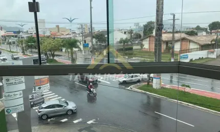 Sala comercial para locação em florianópolis, ingleses do rio vermelho, 1 banheiro