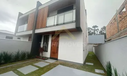 Casa para Venda em Florianópolis, São João do Rio Vermelho, 3 dormitórios, 2 suítes, 3 banheiros, 2 vagas