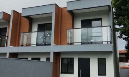 Casa para Venda em Florianópolis, São João do Rio Vermelho, 2 dormitórios, 2 suítes, 2 banheiros, 2 vagas