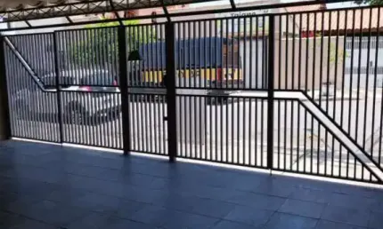 Casa com 4 quartos à venda no Conjunto Residencial Trinta e Um de Março, São José dos Campos 