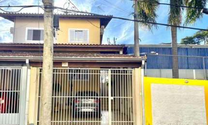 Sobrado à venda em São José dos Campos, Jardim das Indústrias - 113m²