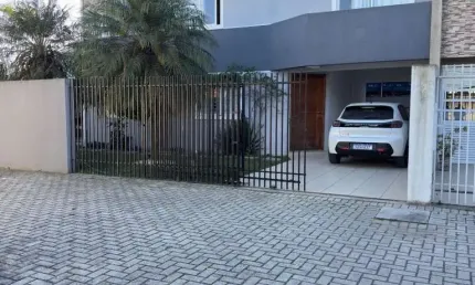 Casa com 3 quartos para alugar na rua trinidad e tobago, 124, centro, pinhais, 150 m2 por r$ 5.000