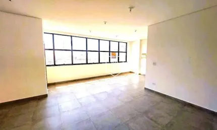 Salão sobre loja, 180 m² por R$ 2.800/mês - Centro - Jacareí/SP
