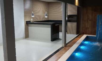 Casa Setor Vera Cruz II Casa de Rua com 3 Quarto(s) e 3 banheiro(s) à Venda, 230 por R$ 700.000 no setor Residencial Monte Pascoal TA11354