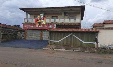 SOBRADO VILA REGINA Sobrado com 4 Quarto(s) e 2 banheiro(s) à Venda, 343 por R$ 900.000 no setor Vila Regina AD11465